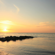 sonnenuntergang-am-meer Küste bei Sonnenuntergang